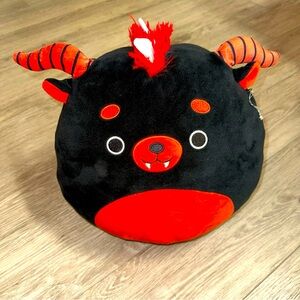 CANADAS WONDERLAND EXCLUSIVE HTF Squishmallows Dark Behemoth 12” Plush Toy